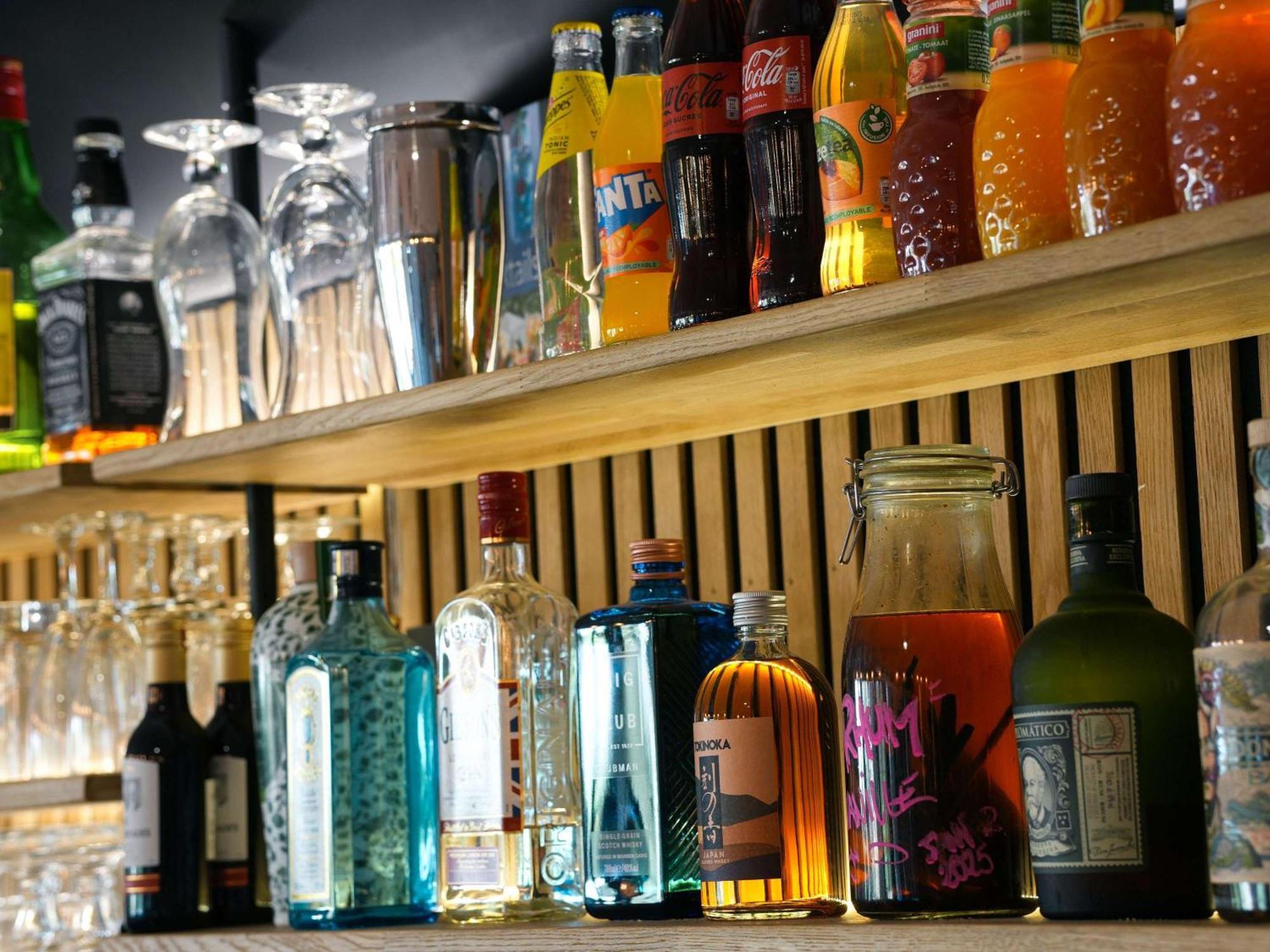 宜必思卡昂厄洛维勒萨瓦里酒店 凯恩 外观 照片